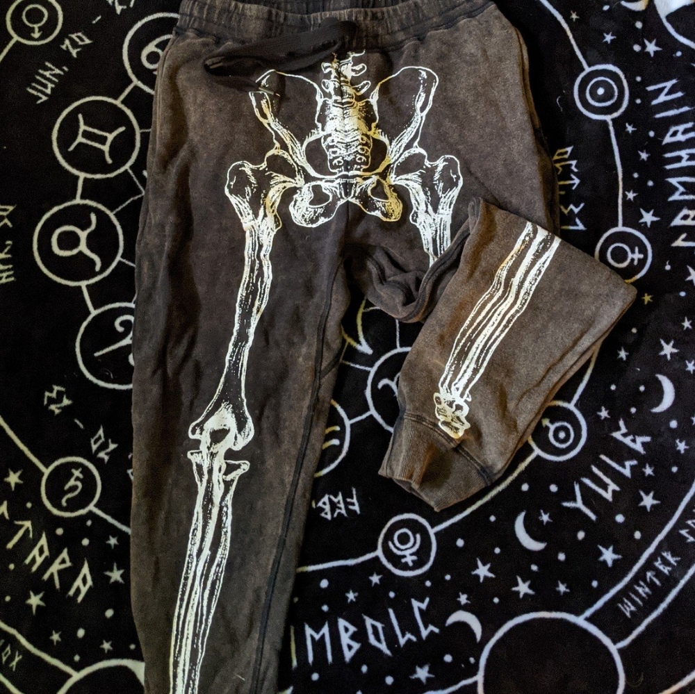 Wishbone skeleton joggers